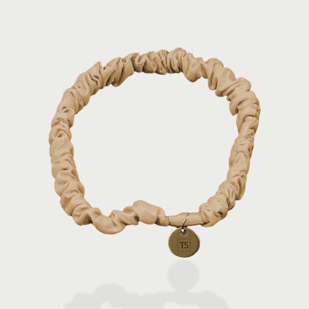 CUSTOM MANUFACTURING OF SCRUNCHIES WITH COIN by Tie Solution, First Adress in Europe